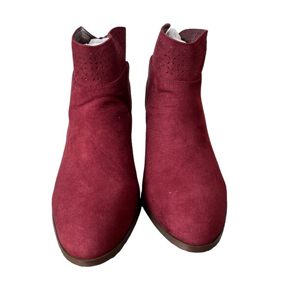 Violet & Red Jackson Lazer Cut Topline Ankle Boots Size 7.5 Burgundy Red NEW - Picture 6 of 11
